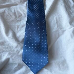 Elegant Men’s Brioni Silk Tie. Handmade in Italy.